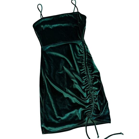 Windsor small ruched and luxe velvet mini dress D4 2357 - Picture 10 of 13